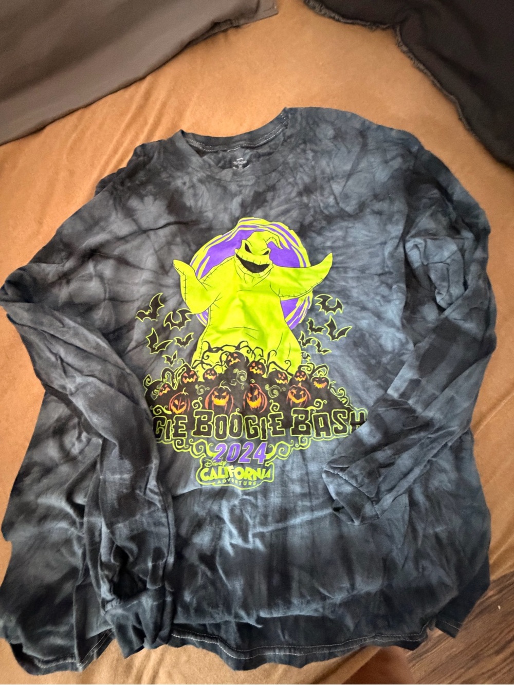 2024 Oogie Boogie Bash Magic Keyholder Exclusive Long Sleeve